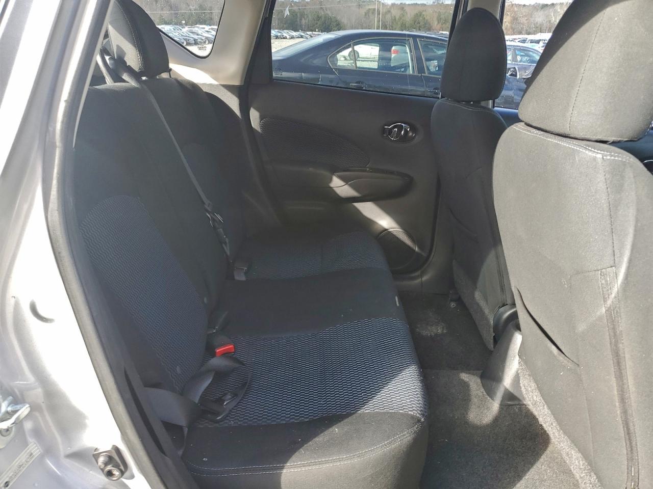 2015 Nissan Versa Note S VIN: 3N1CE2CP9FL421085 Lot: 94075195