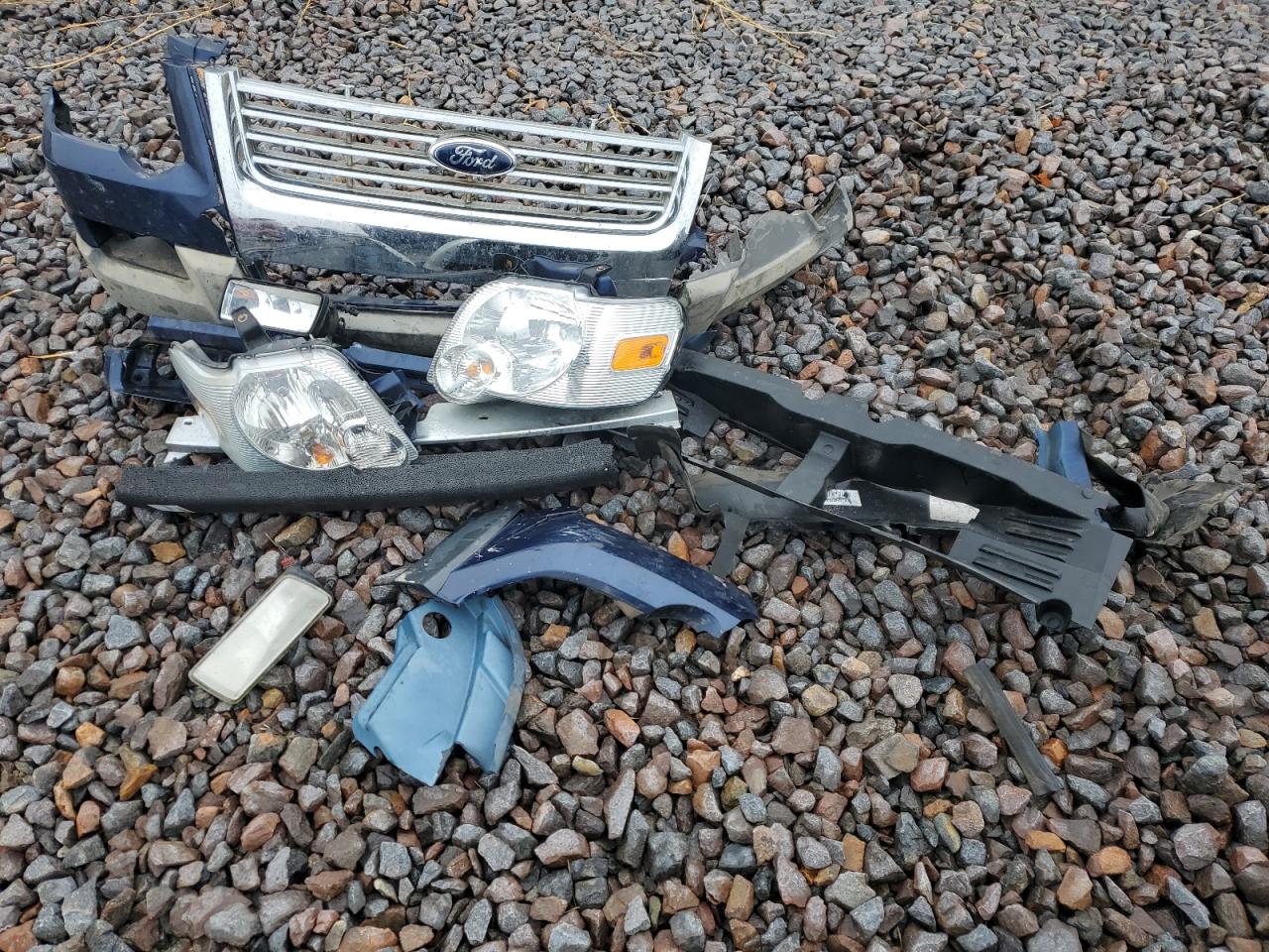 2007 Ford Explorer Xlt VIN: 1FMEU73887UB85207 Lot: 93215195