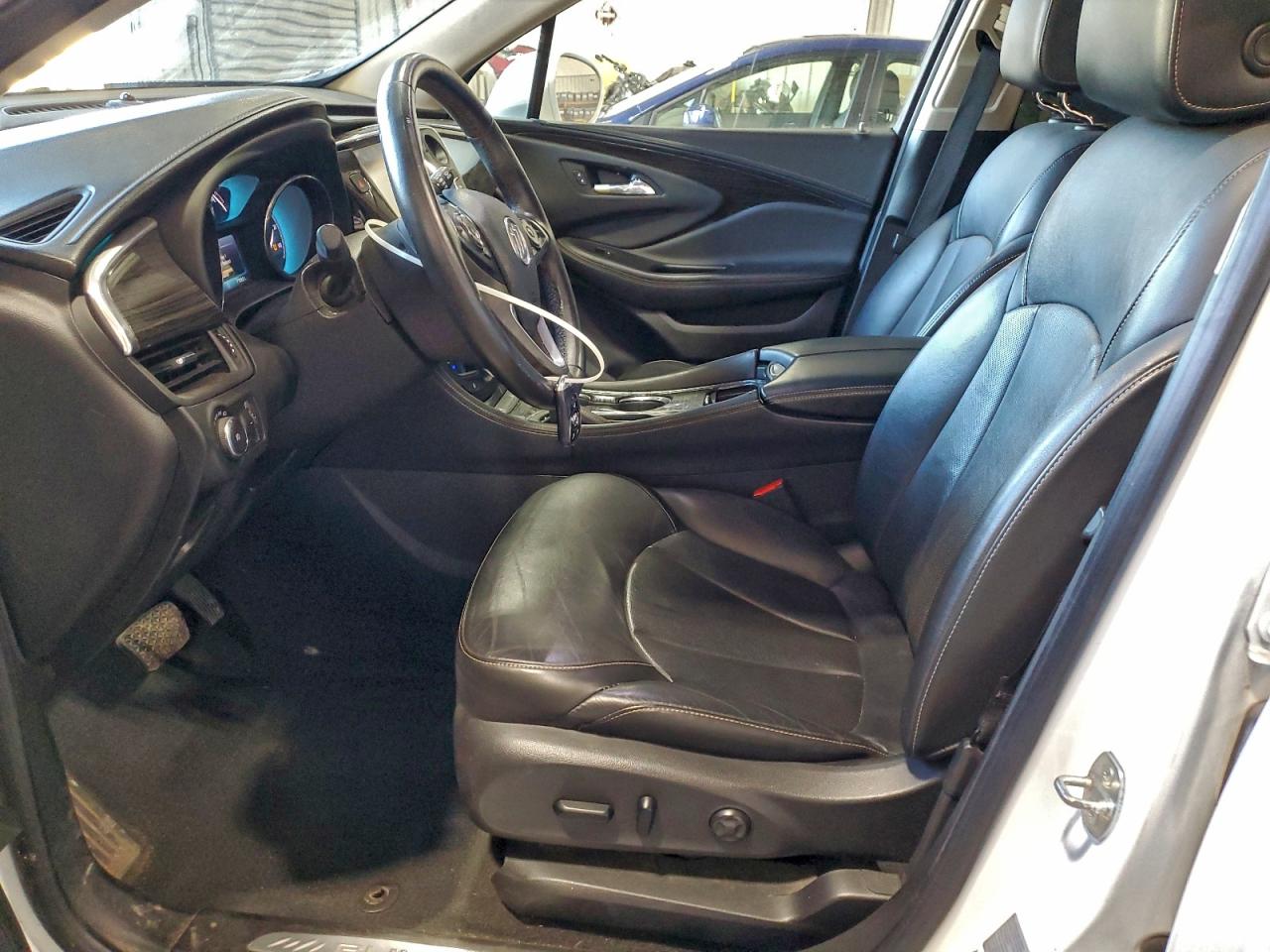 2017 Buick Envision Essence VIN: LRBFXDSAXHD220767 Lot: 94127305