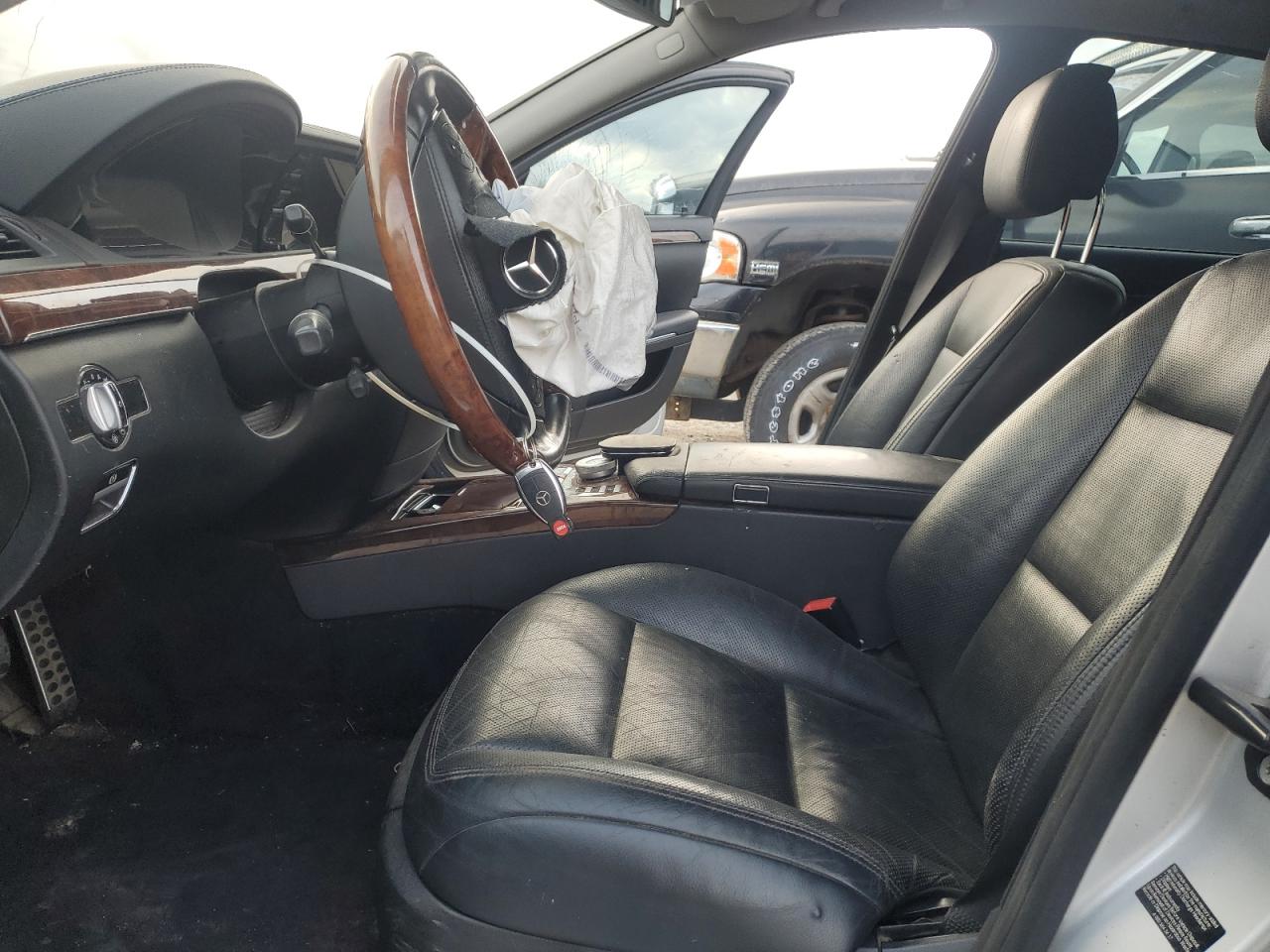 2010 Mercedes-Benz S 550 VIN: WDDNG7BB5AA336933 Lot: 86407985