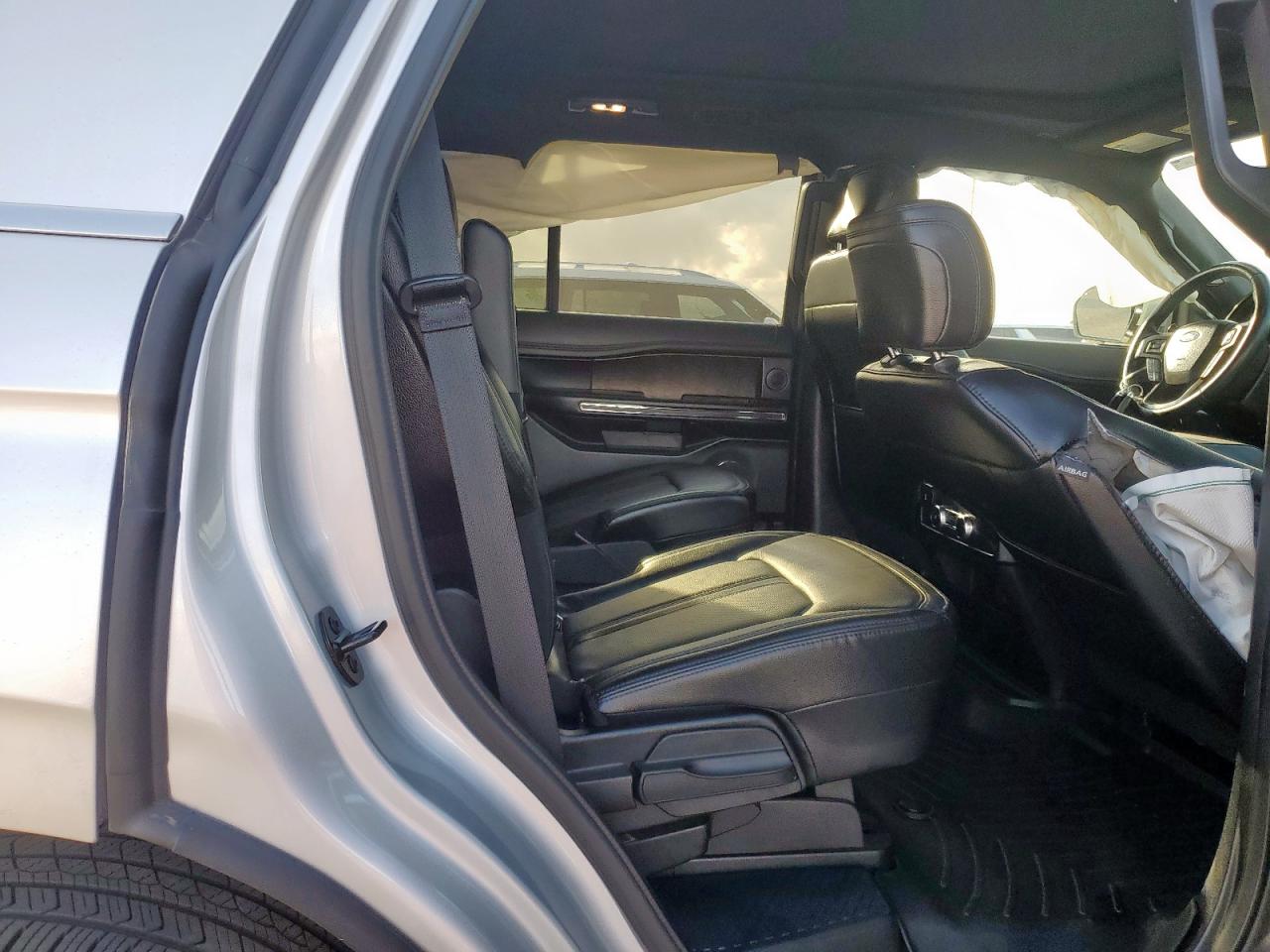 2019 Ford Expedition Limited VIN: 1FMJU1KT0KEA11135 Lot: 93454185