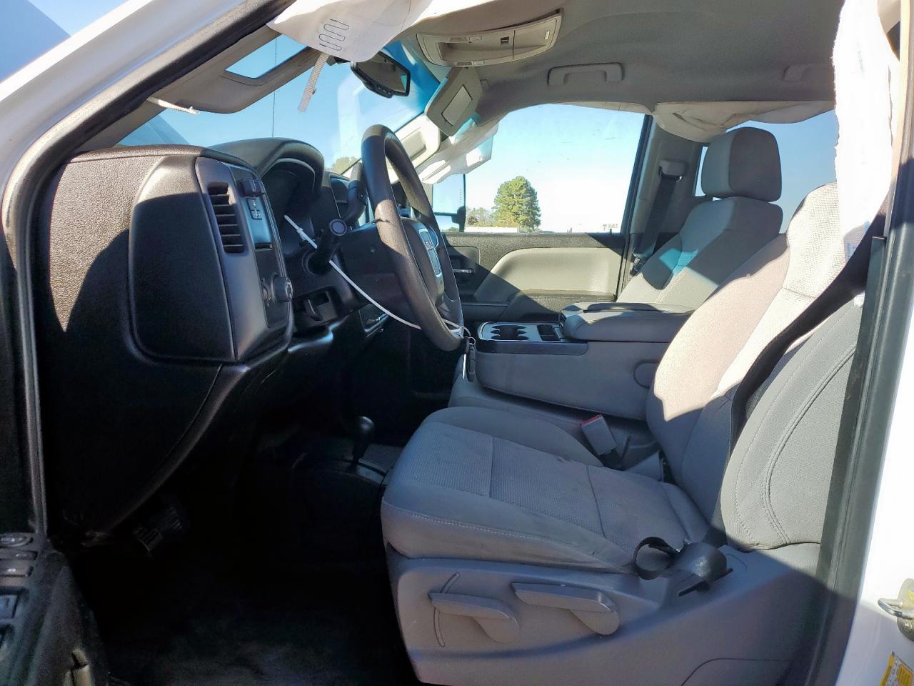 2019 GMC Sierra K2500 Heavy Duty VIN: 1GT12NEG5KF265742 Lot: 91879225