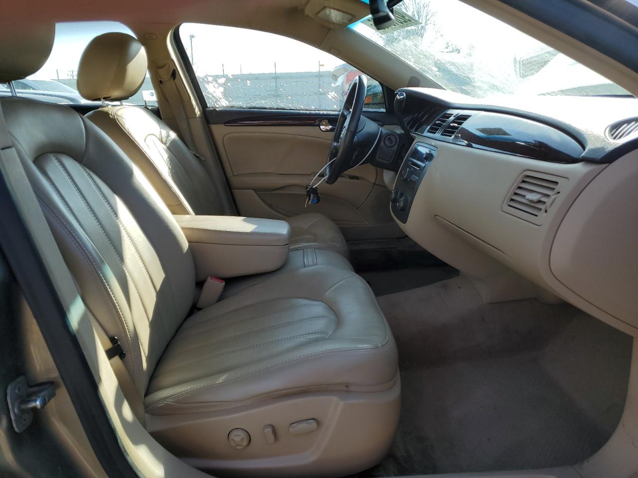 2011 Buick Lucerne Cxl VIN: 1G4HC5EM2BU120845 Lot: 92813105