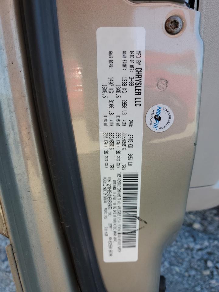 2009 Chrysler Town & Country Touring VIN: 2A8HR54199R630653 Lot: 92428685