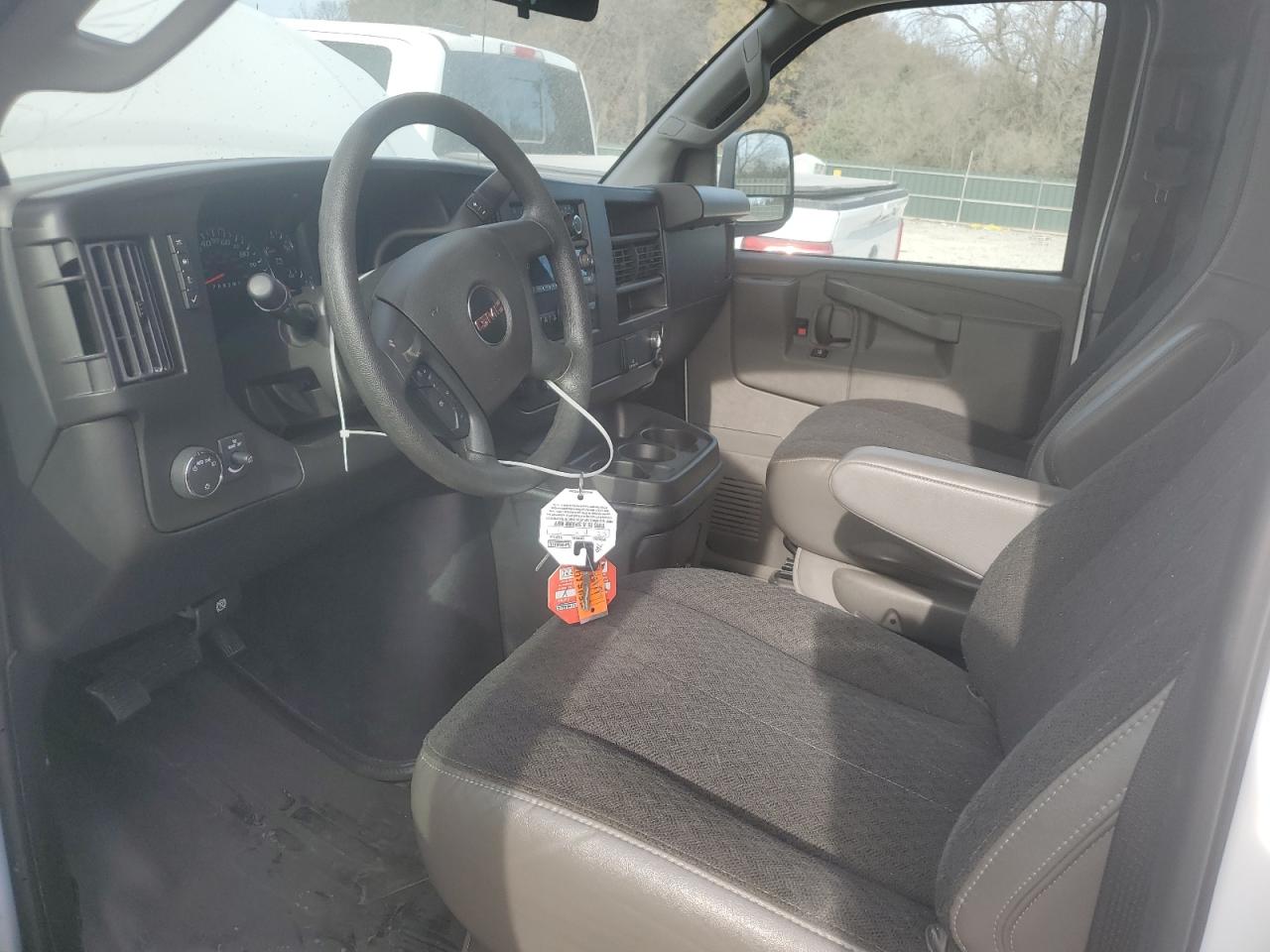 2024 GMC Savana Delivery Van VIN: 1GTW7AFP9R1180540 Lot: 92852195