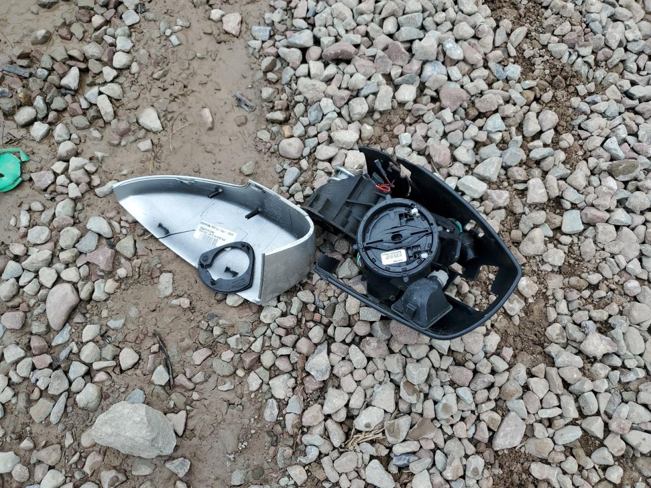 2016 Ford Escape Titanium VIN: 1FMCU0JX1GUB34298 Lot: 92863425