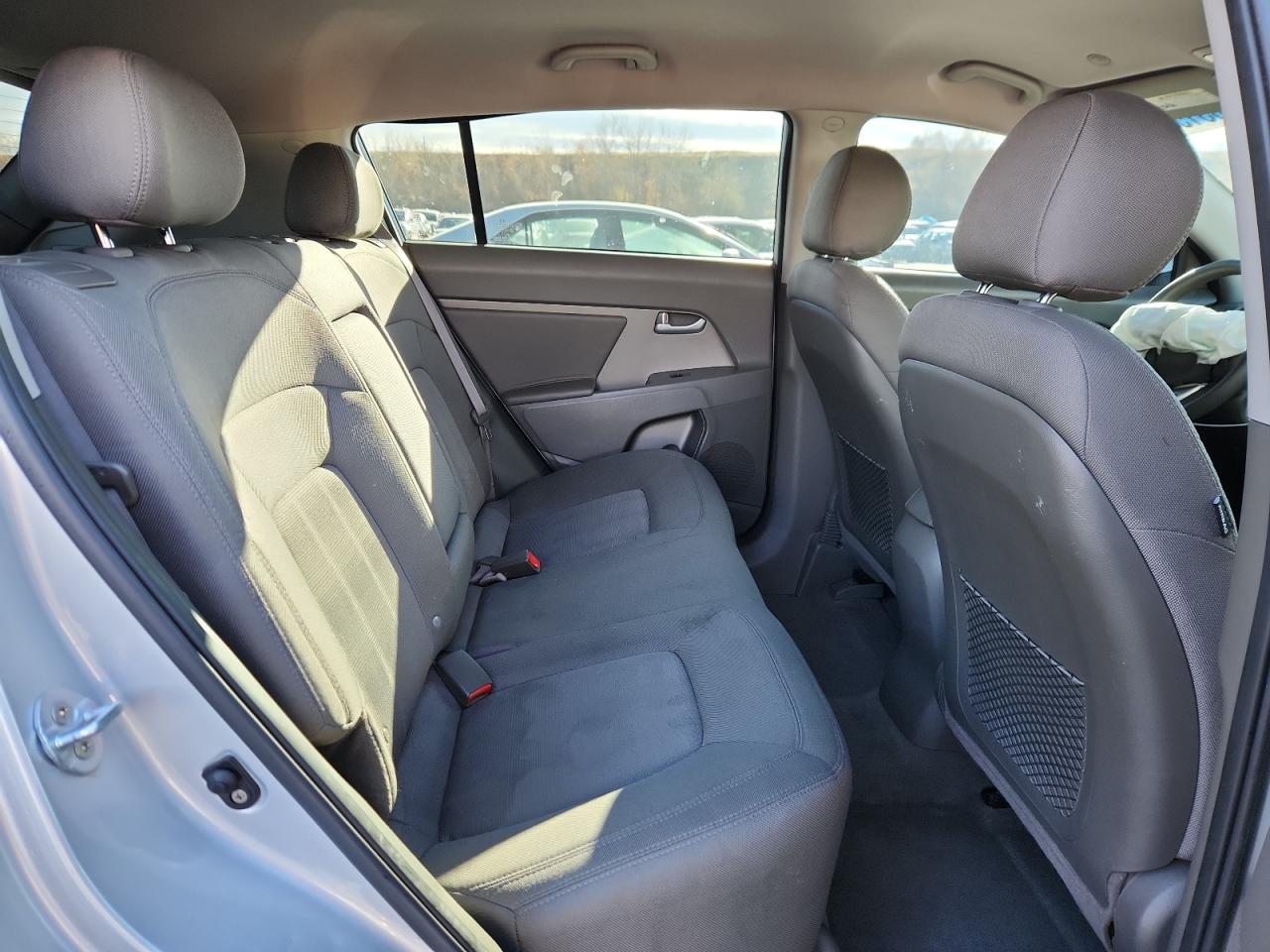 2013 Kia Sportage Lx VIN: KNDPBCA27D7354136 Lot: 92953315