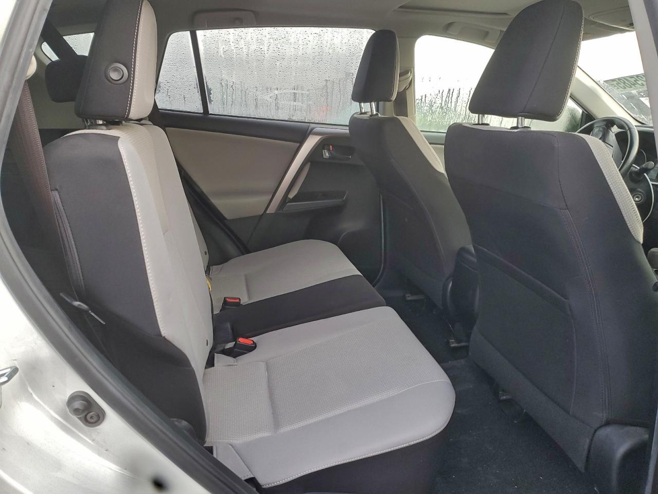 2017 Toyota Rav4 Xle VIN: JTMWFREV9HJ708917 Lot: 93425485