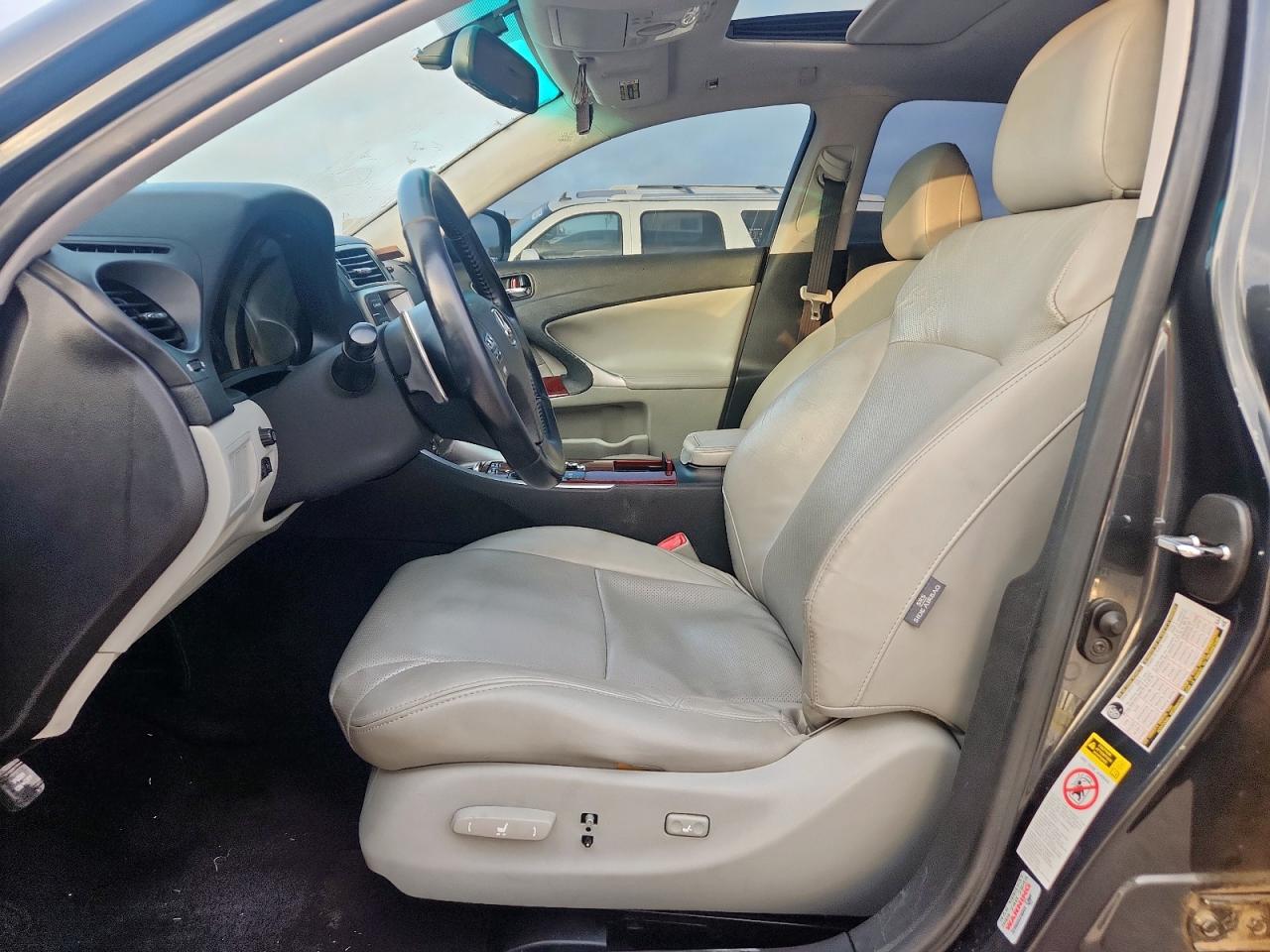 2007 Lexus Is 350 VIN: JTHBE262375016350 Lot: 92894435