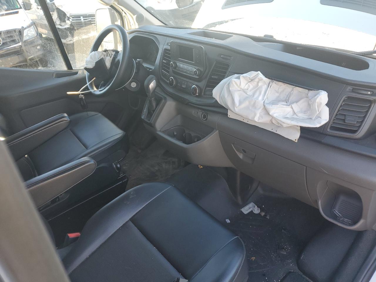 2022 Ford Transit T-350 VIN: 1FTBW3X86NKA17773 Lot: 92069785