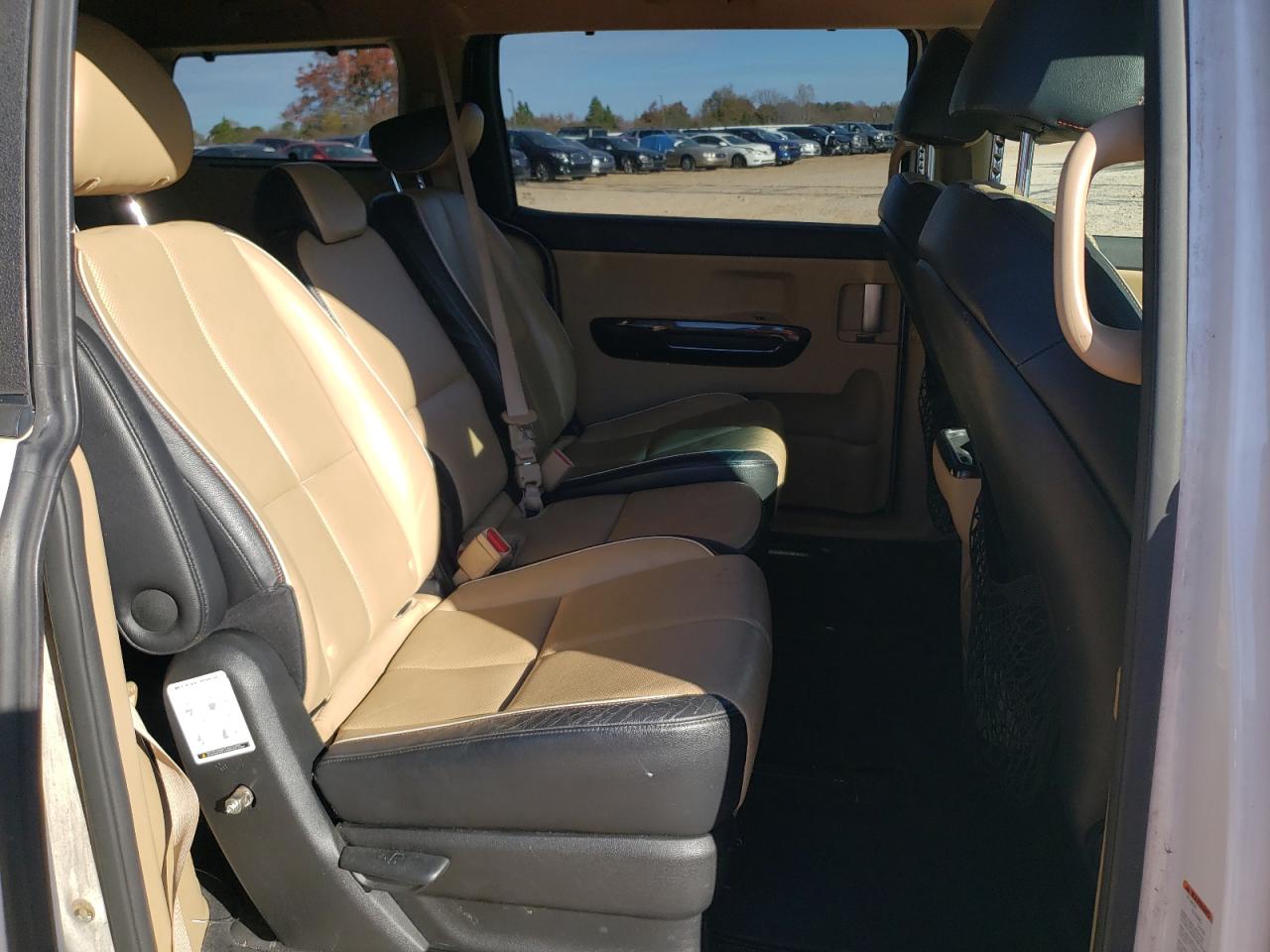 2015 Kia Sedona Ex VIN: KNDMC5C14F6023412 Lot: 92656025