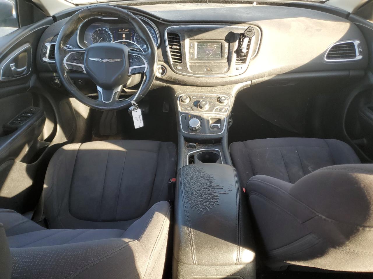 2015 Chrysler 200 Limited VIN: 1C3CCCAB2FN621844 Lot: 91848585