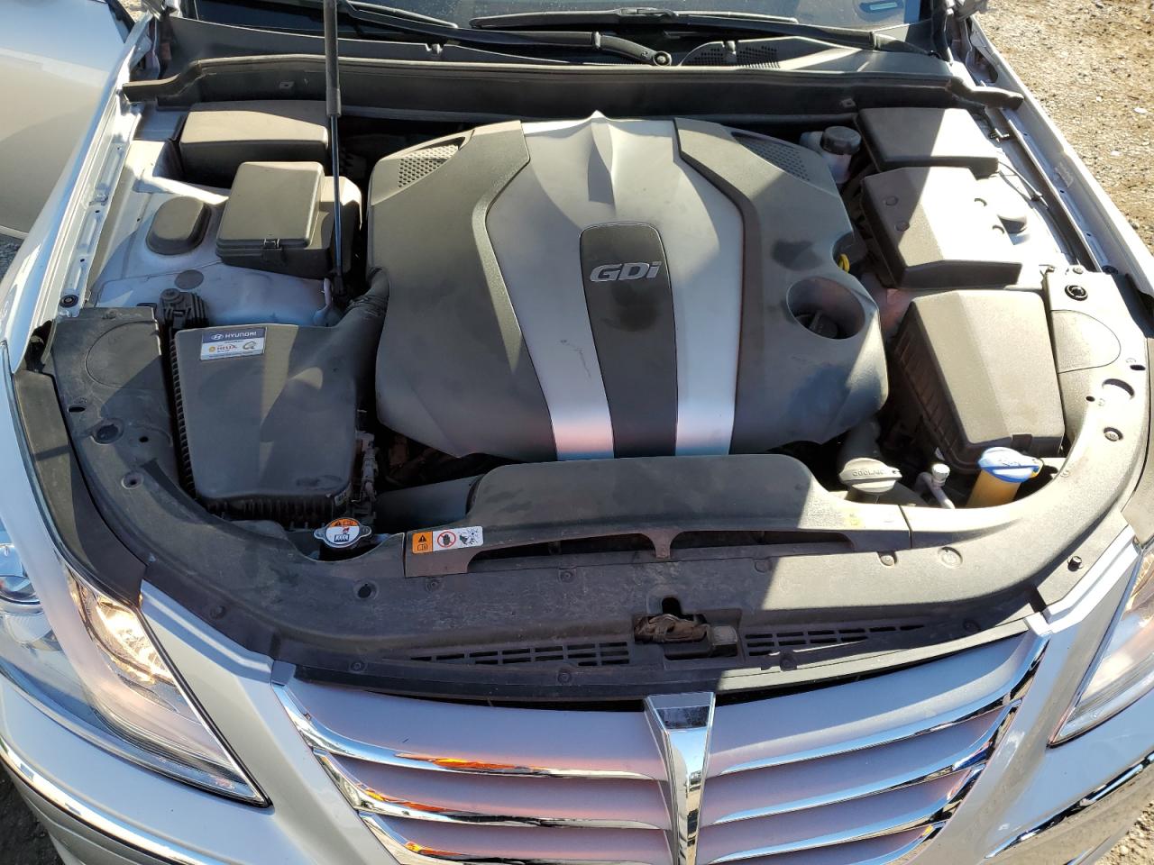 2012 Hyundai Genesis 3.8L VIN: KMHGC4DDXCU194555 Lot: 91736935