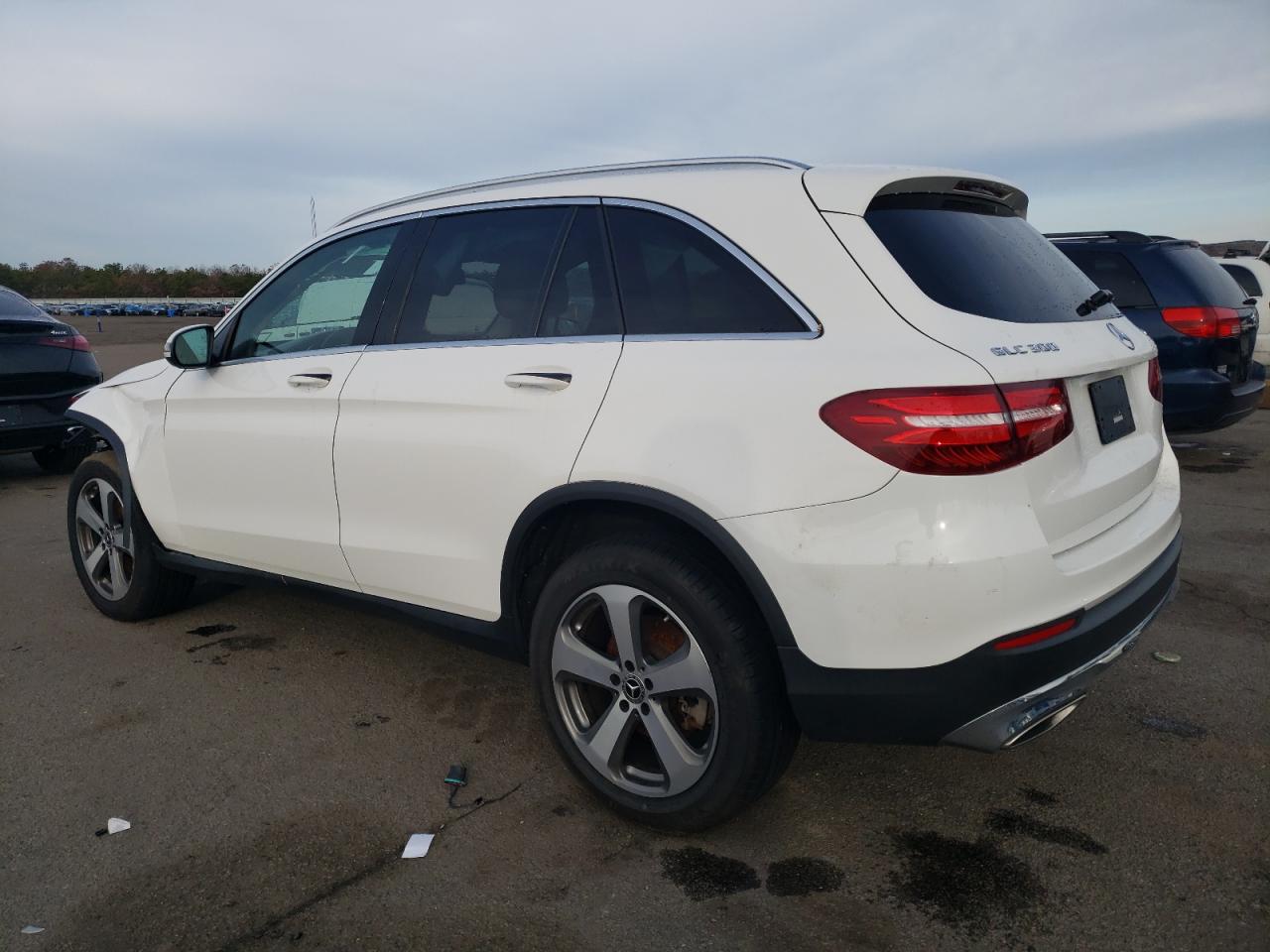 Фото: WDC0G4KB2KV174914