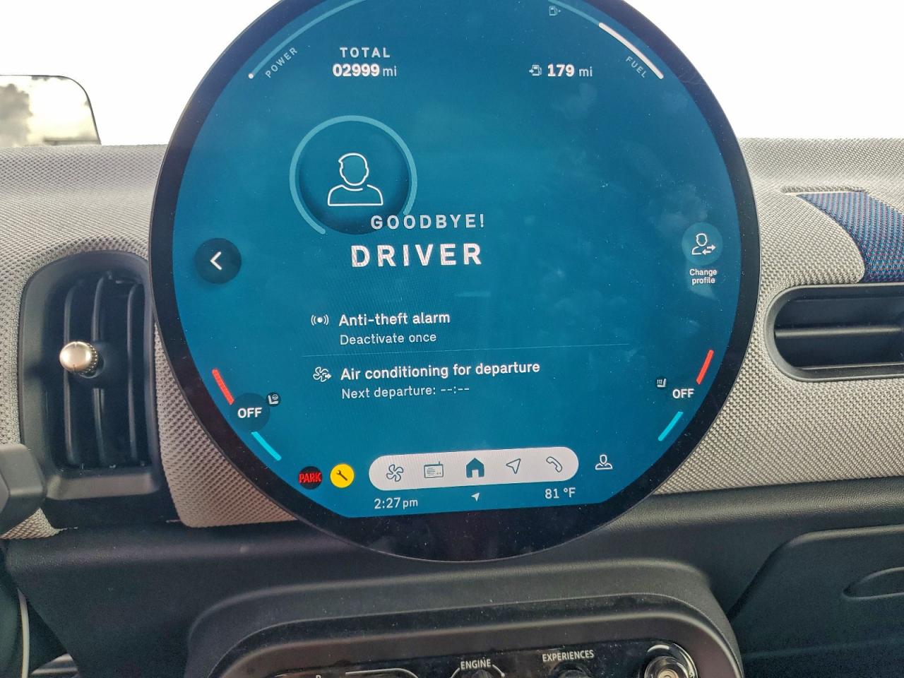 2025 Mini Cooper Base VIN: WMW13GD08S2X10430 Lot: 94176855