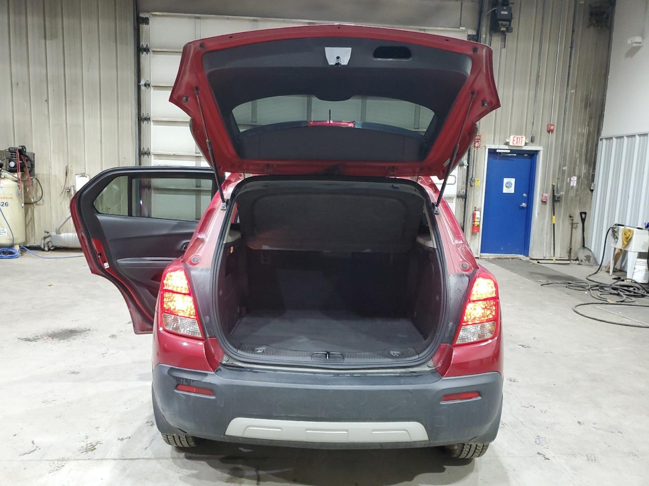 2015 Chevrolet Trax 1Lt VIN: KL7CJRSB8FB067002 Lot: 92820395