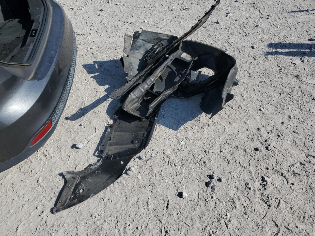 2016 Ford Focus Se VIN: 1FADP3F29GL312405 Lot: 93030295