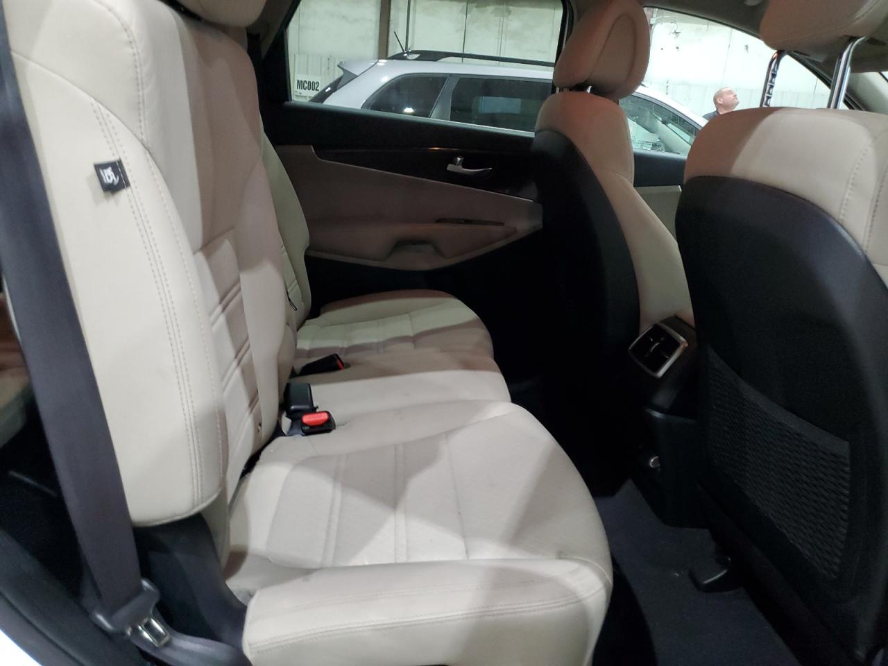 2016 Kia Sorento Lx VIN: 5XYPGDA51GG027868 Lot: 92097335