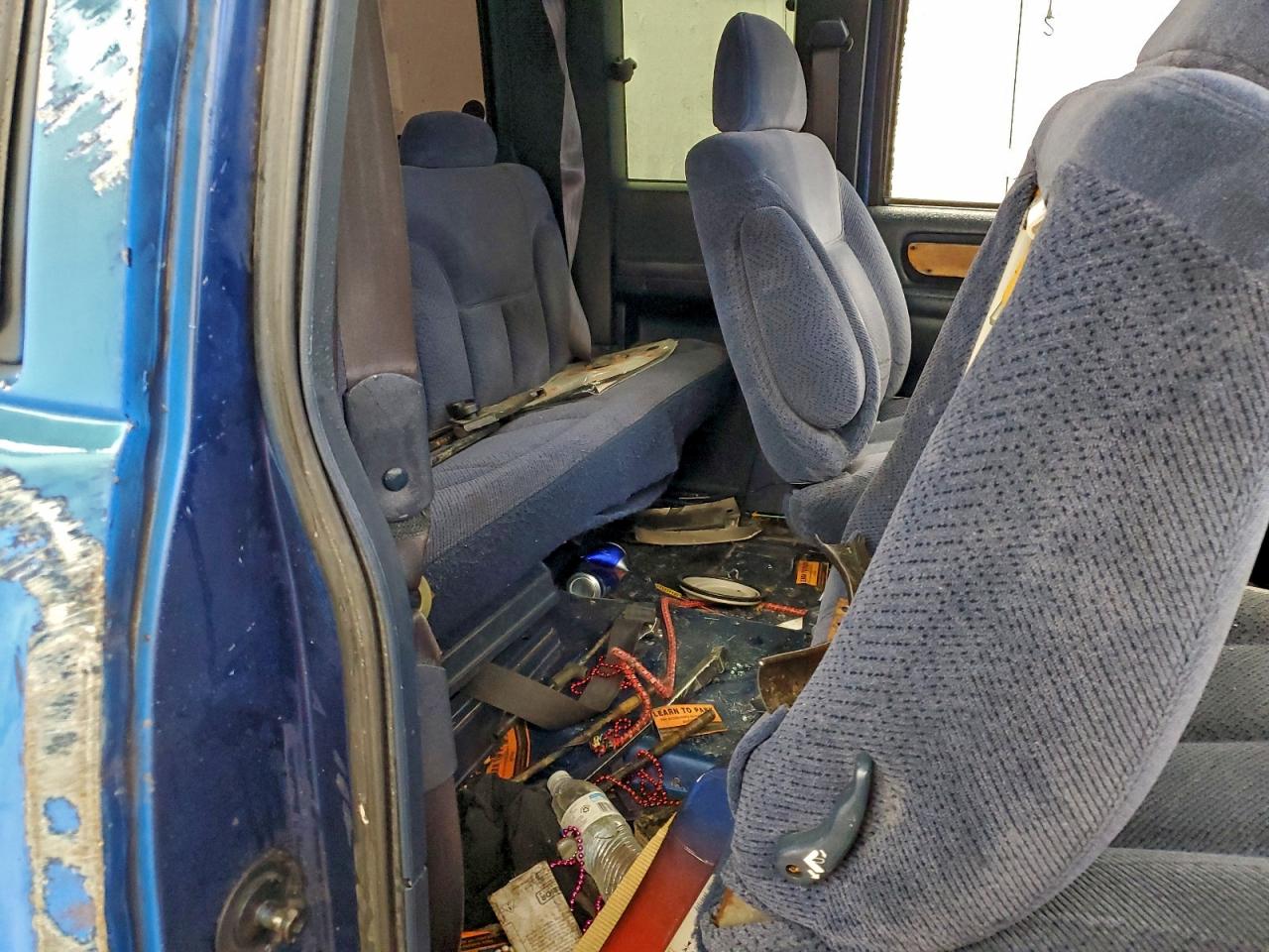 1995 Chevrolet Gmt-400 K1500 VIN: 2GCEK19KXS1118509 Lot: 93895355