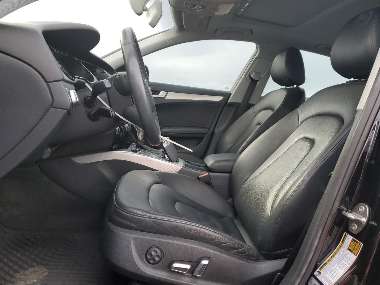 2014 Audi A4 Premium Plus VIN: WAUFFAFL7EN010273 Lot: 93565215