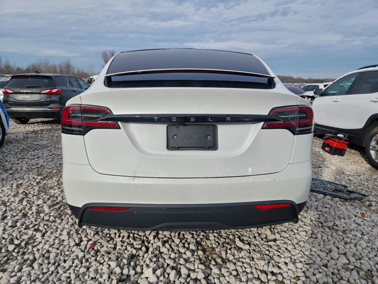 2024 Tesla Model X VIN: 7SAXCDE59RF452693 Lot: 93271555