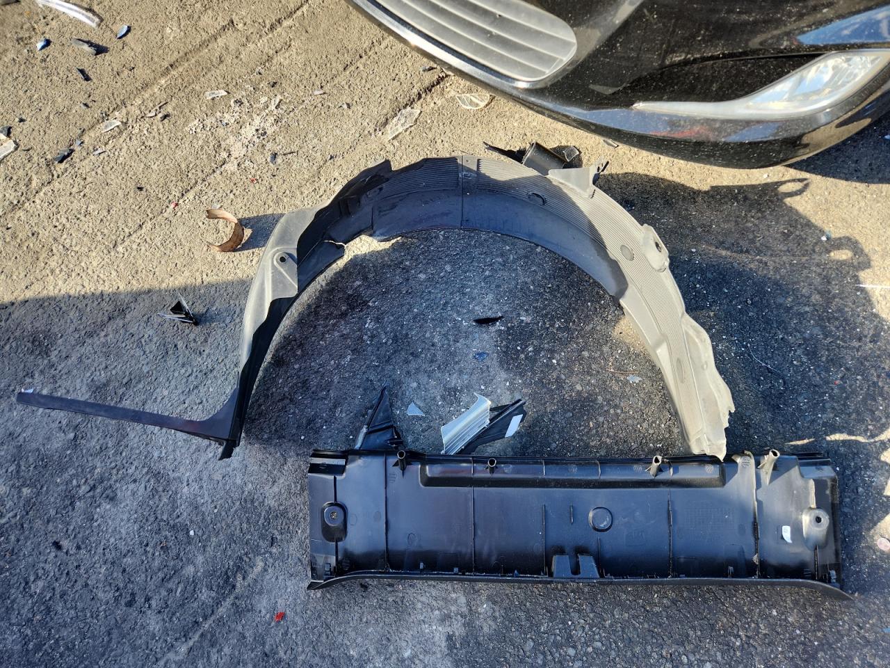 2014 Hyundai Accent Gls VIN: KMHCU4AE7EU767603 Lot: 90633635