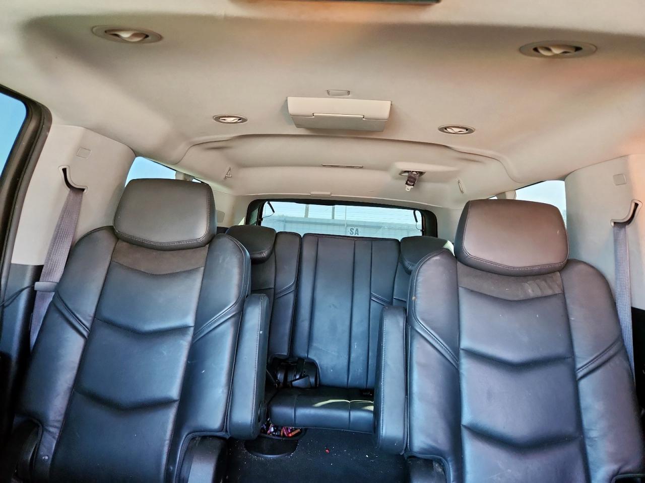 2015 Cadillac Escalade Esv Premium VIN: 1GYS4TKJ8FR556205 Lot: 92135915