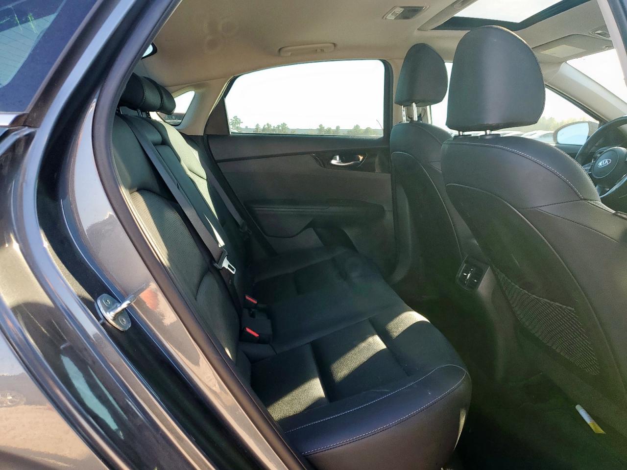 2021 Kia Forte Ex VIN: 3KPF54AD8ME338022 Lot: 91137605