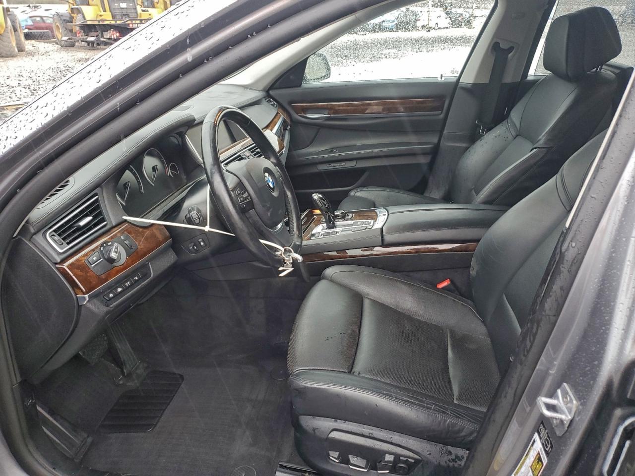 2013 BMW 750 Li VIN: WBAYE8C55DD132788 Lot: 93476065