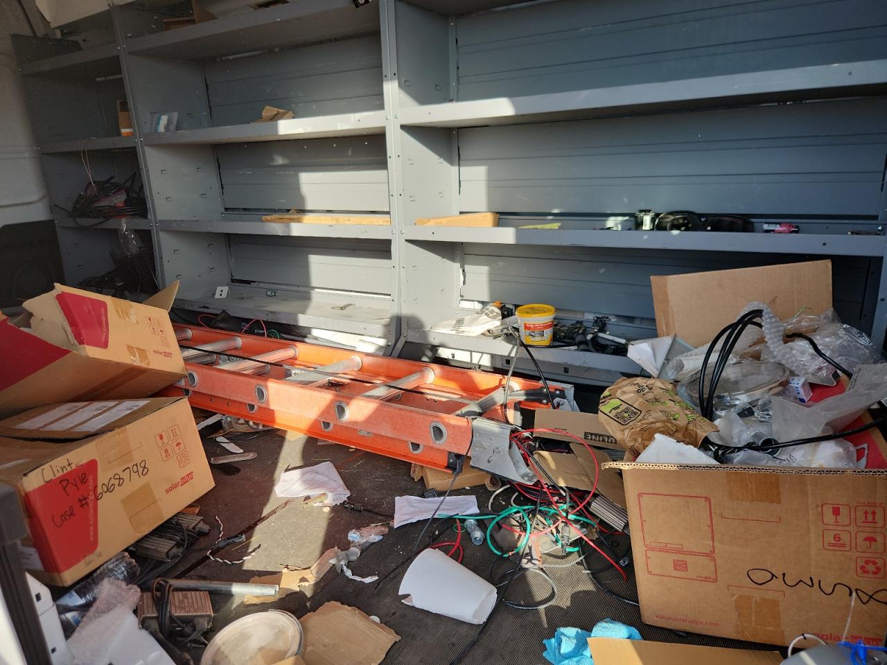 2023 Ford Transit Delivery Van VIN: 1FTBF7X85PKA15667 Lot: 92286365