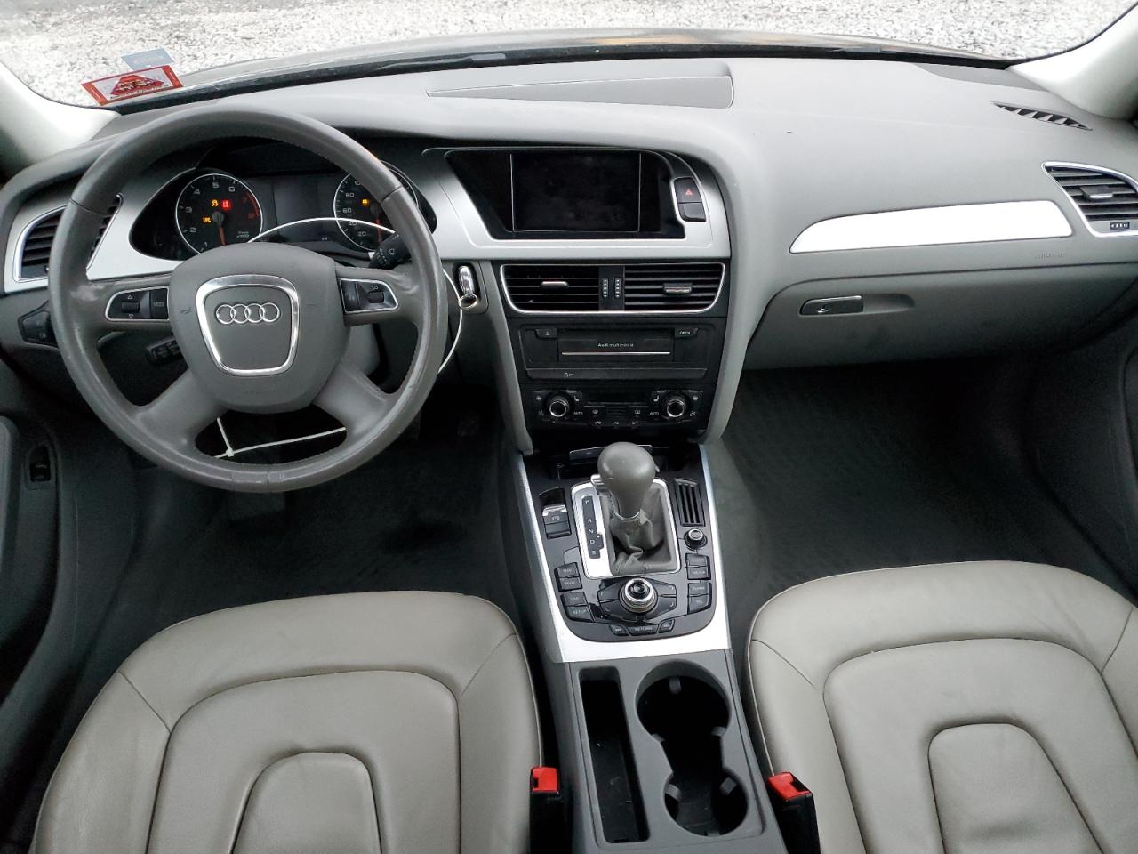 2011 Audi A4 Premium Plus VIN: WAUFFAFL7BN004677 Lot: 91266945