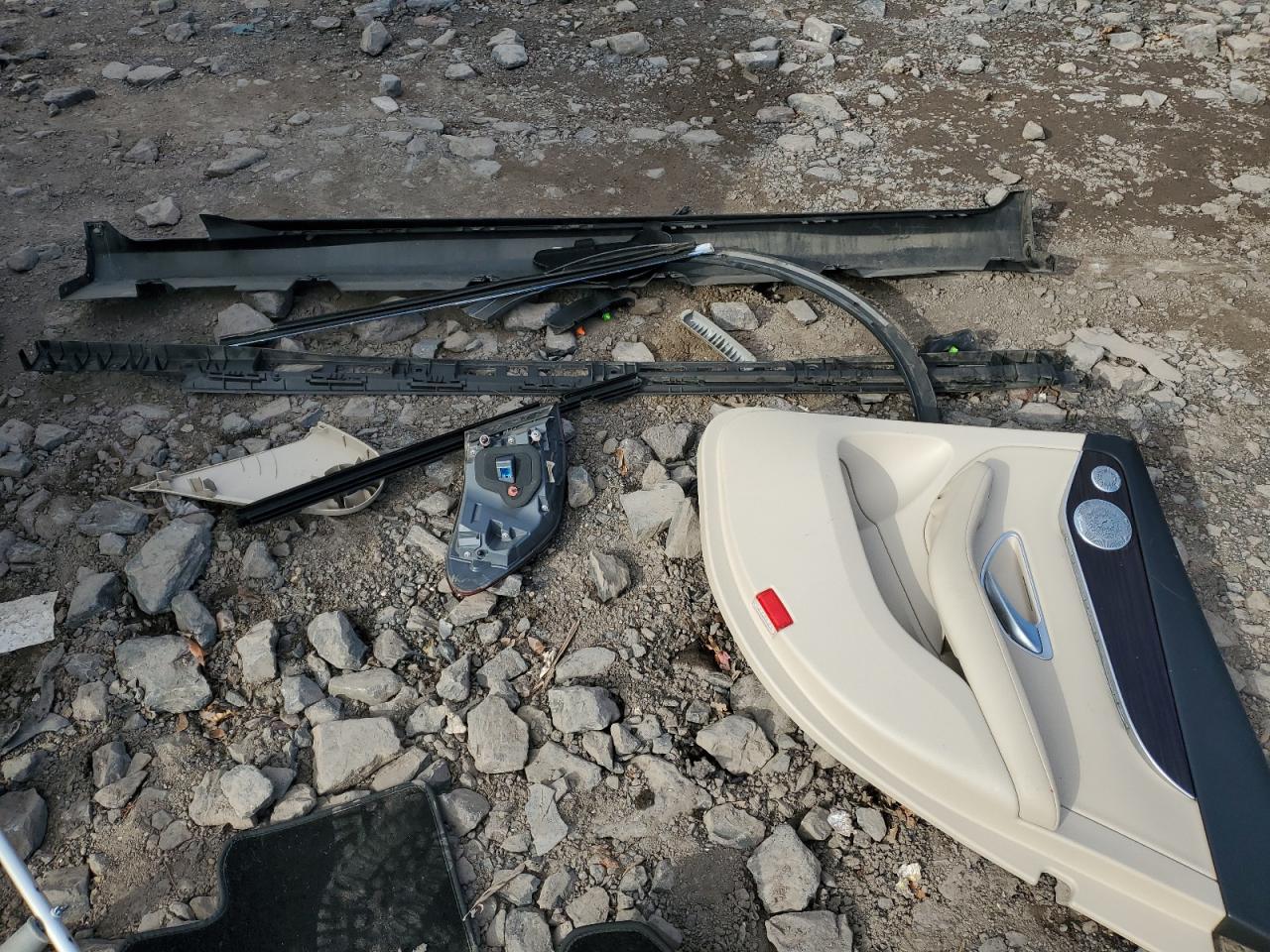 2017 Mercedes-Benz Glc 300 4Matic VIN: WDC0G4KB4HF255559 Lot: 92082505