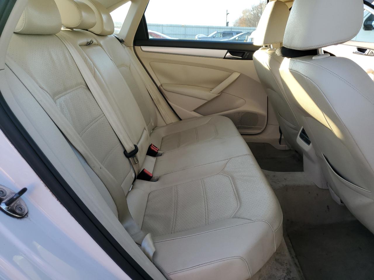 2013 Volkswagen Passat Se VIN: 1VWBN7A30DC012548 Lot: 93081315