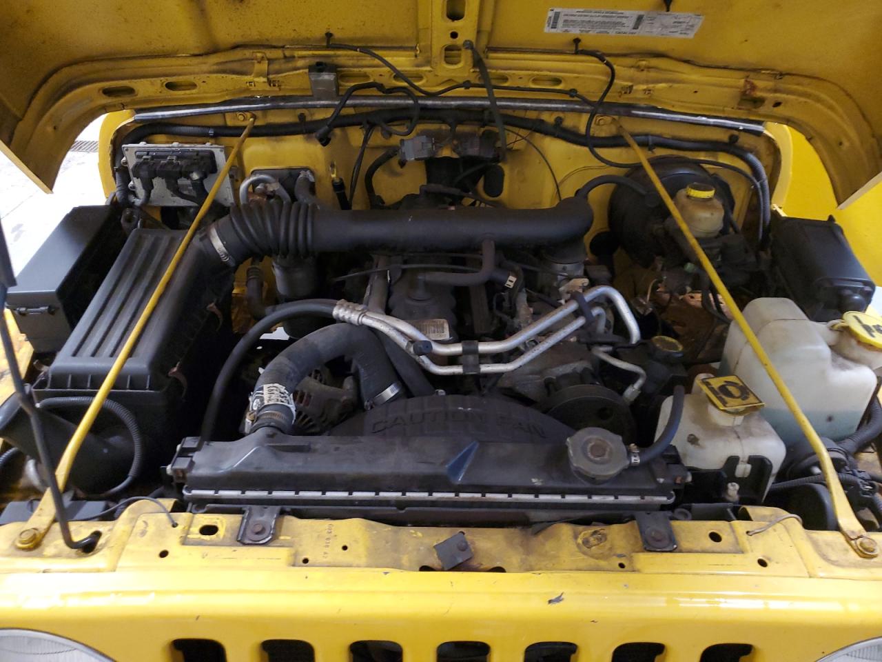 2000 Jeep Wrangler / Tj Sport VIN: 1J4FA49S5YP738716 Lot: 92010385