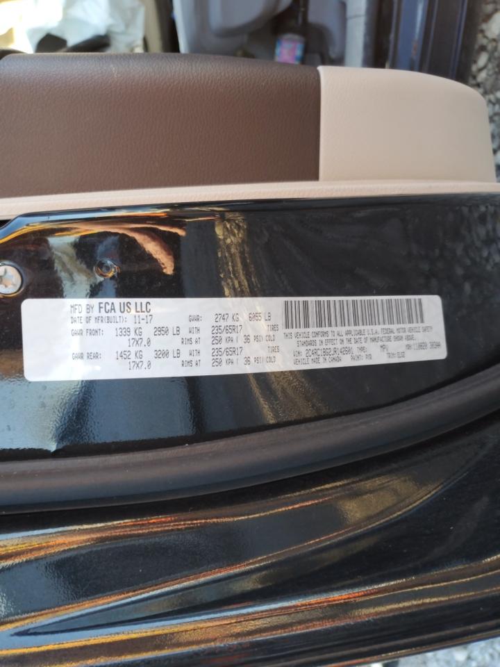 2018 Chrysler Pacifica Touring L VIN: 2C4RC1BG2JR142601 Lot: 91819665