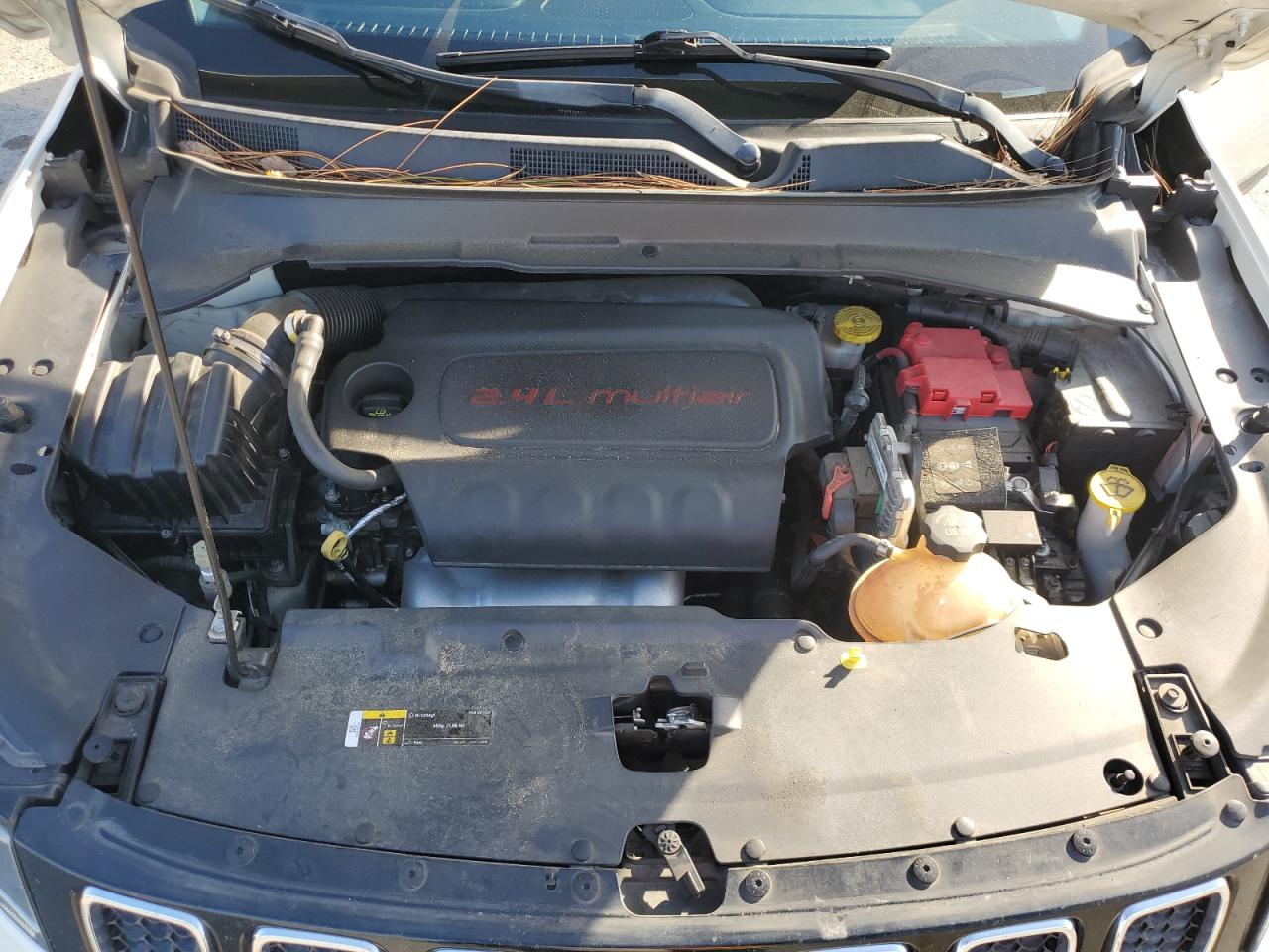 2019 Jeep Compass Latitude VIN: 3C4NJCBB3KT614937 Lot: 93606925