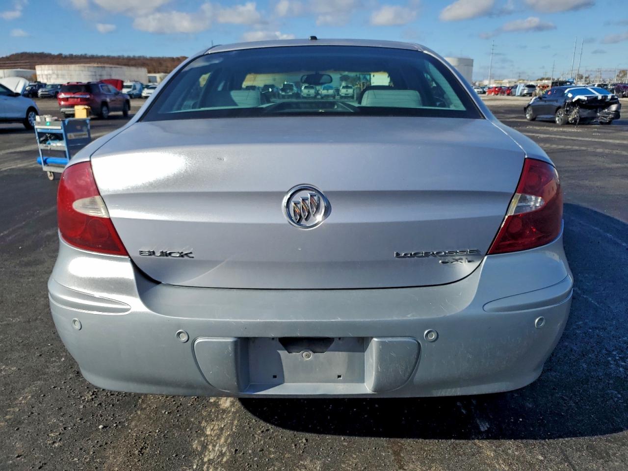 2005 Buick Lacrosse Cxl VIN: 2G4WD562X51287388 Lot: 92501475