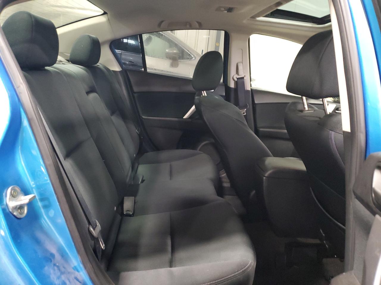 2010 Mazda 3 S VIN: JM1BL1S54A1206609 Lot: 93023625