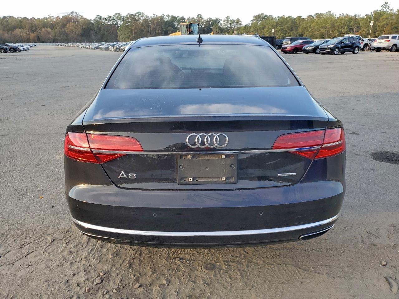2015 Audi A8 Quattro VIN: WAUJGAFD7FN024210 Lot: 94632305