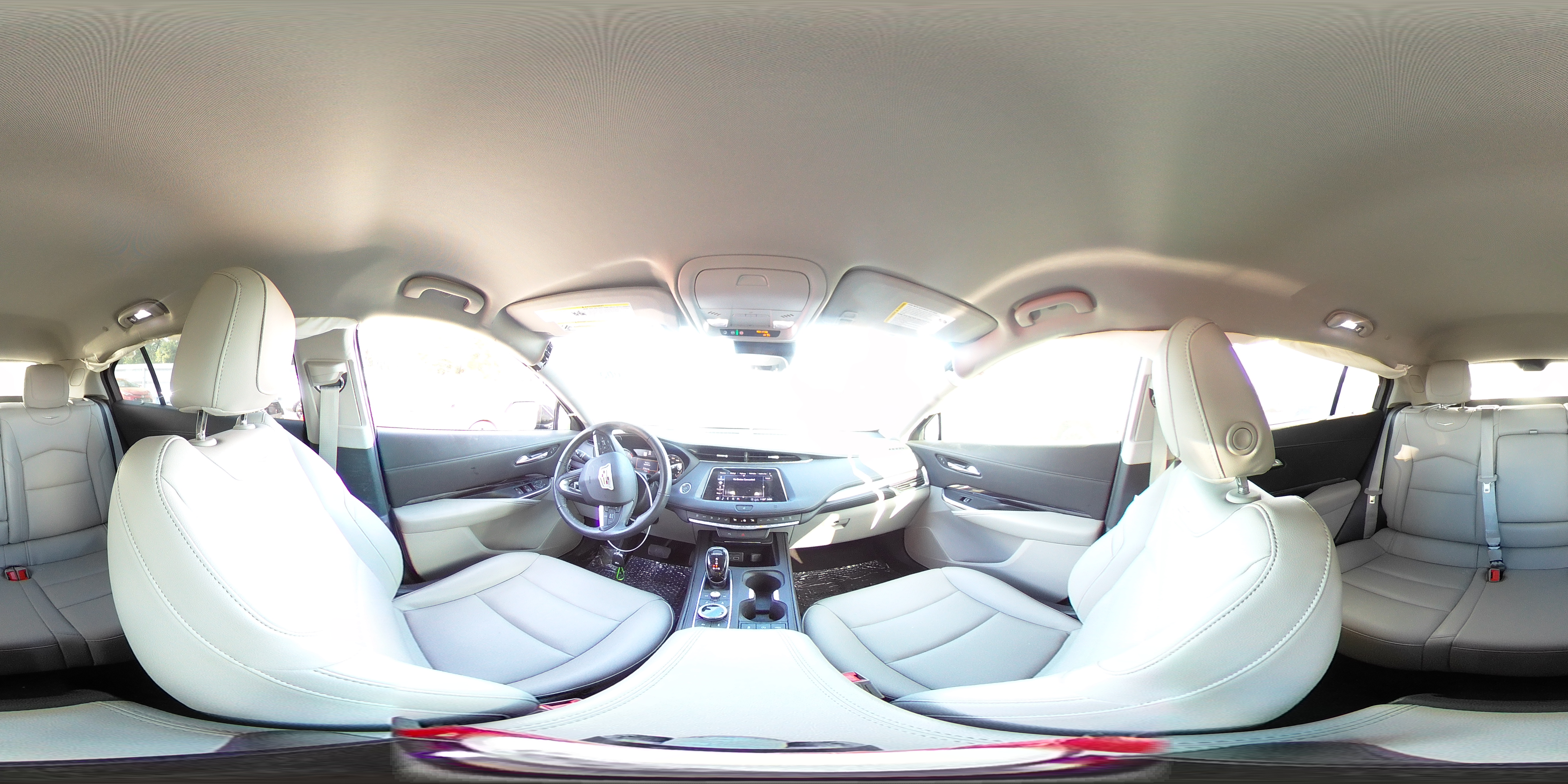 2020 Cadillac Xt4 Luxury VIN: 1GYAZAR47LF150804 Lot: 94331065