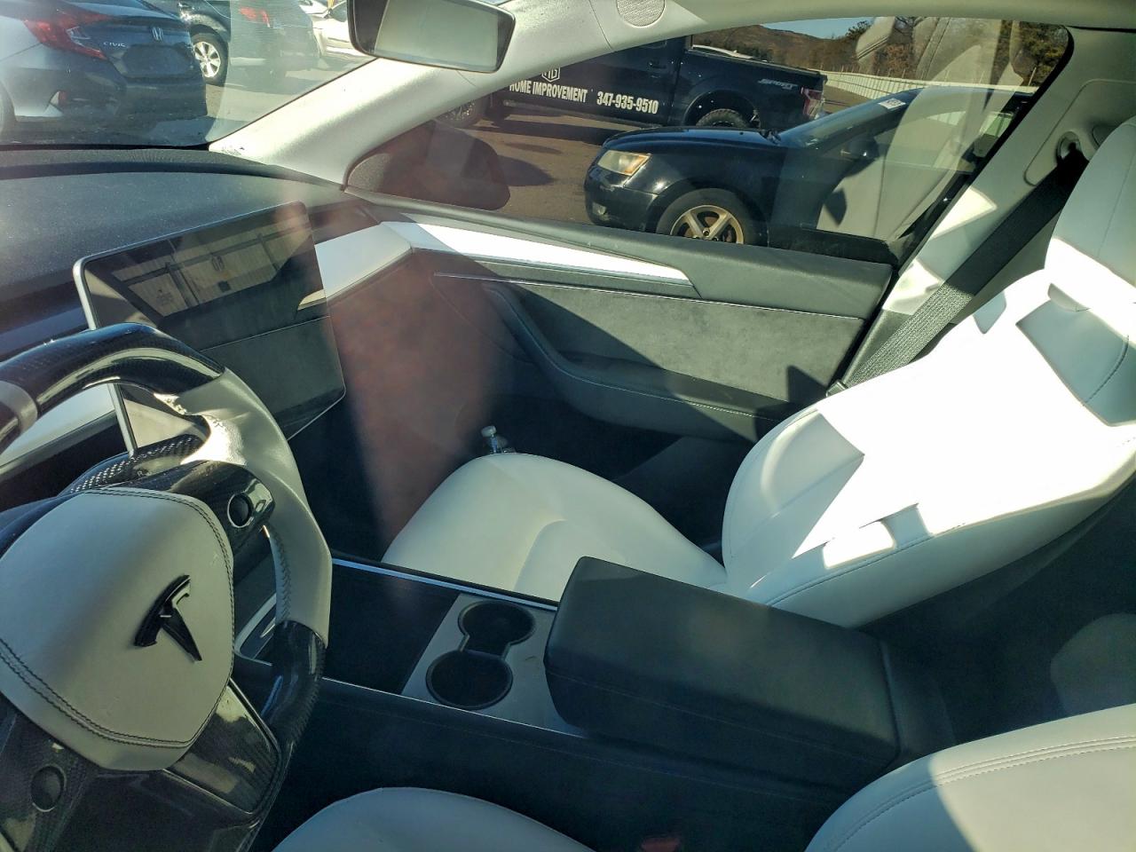 2022 Tesla Model Y VIN: 7SAYGDEE5NF562479 Lot: 93235945