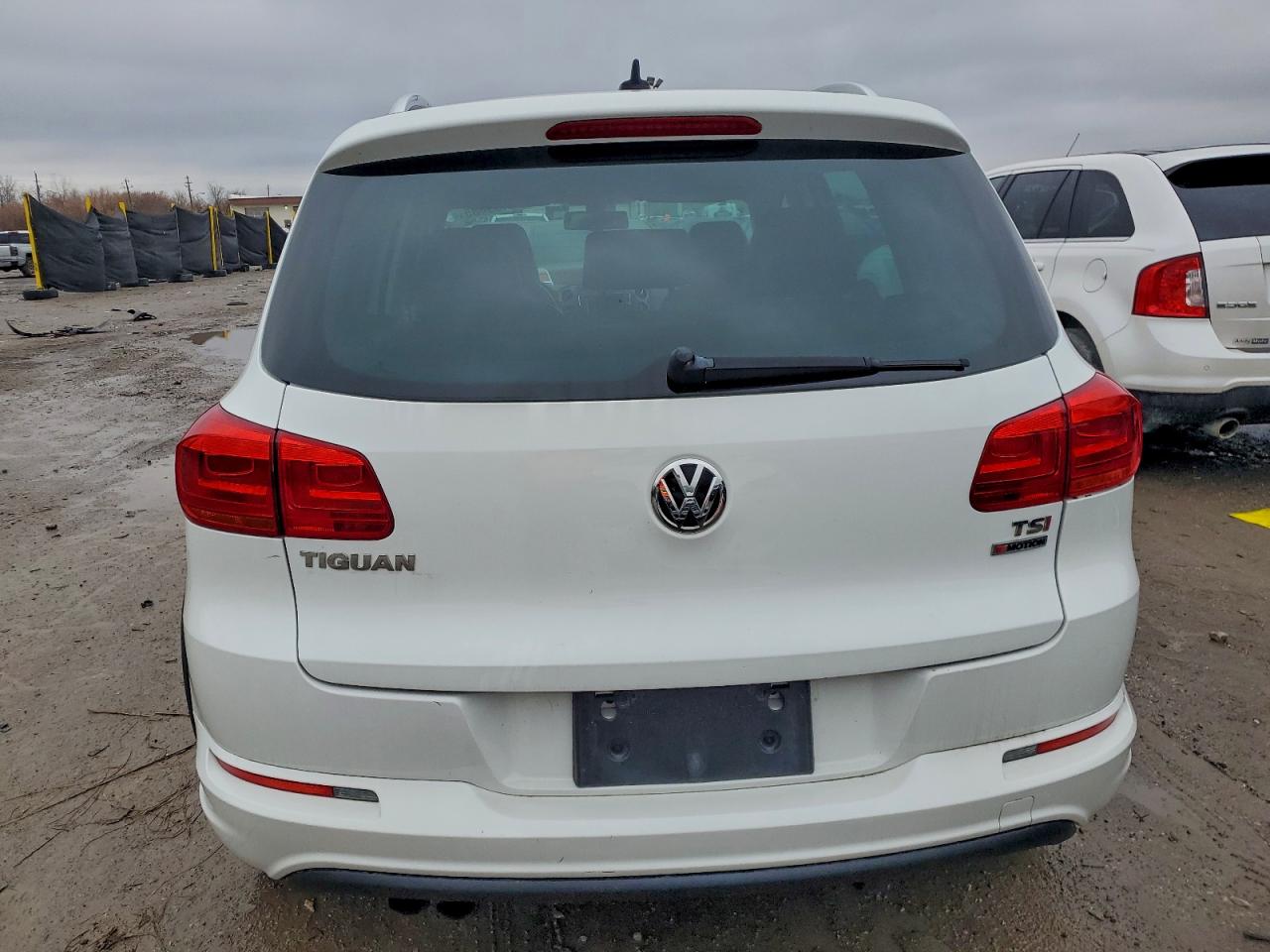 2017 Volkswagen Tiguan Sport VIN: WVGUV7AX1HK024441 Lot: 94489485