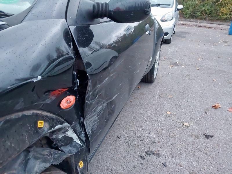 2003 FORD STREETKA 1.6I LUXURY 2DR