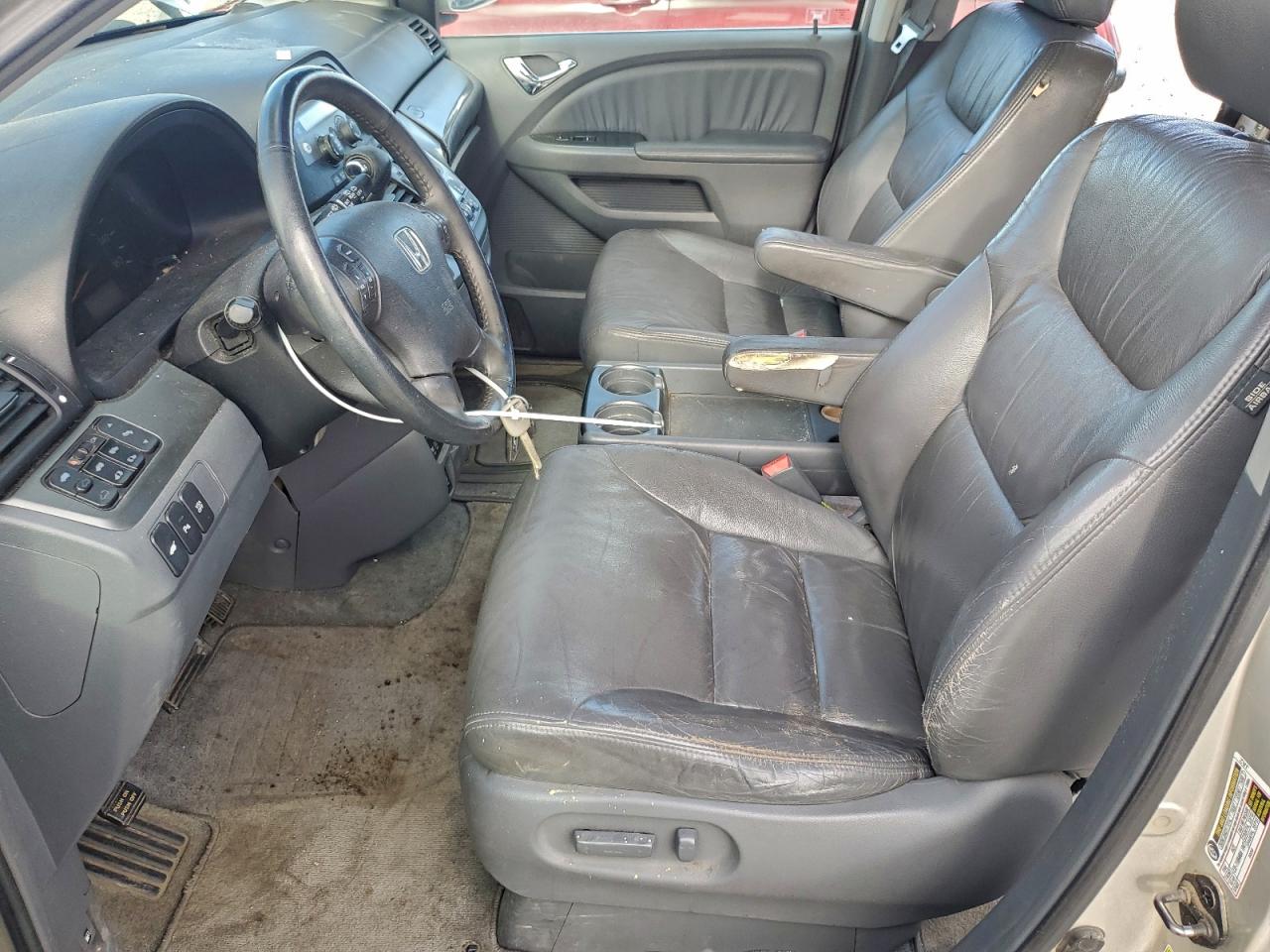 2006 Honda Odyssey Touring VIN: 5FNRL38816B104808 Lot: 93982525