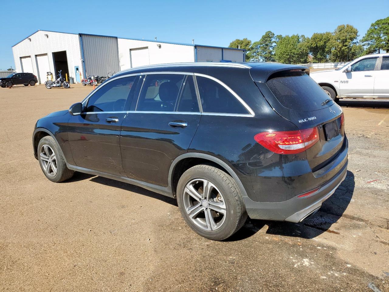 Фото: WDC0G4JB0GF103617