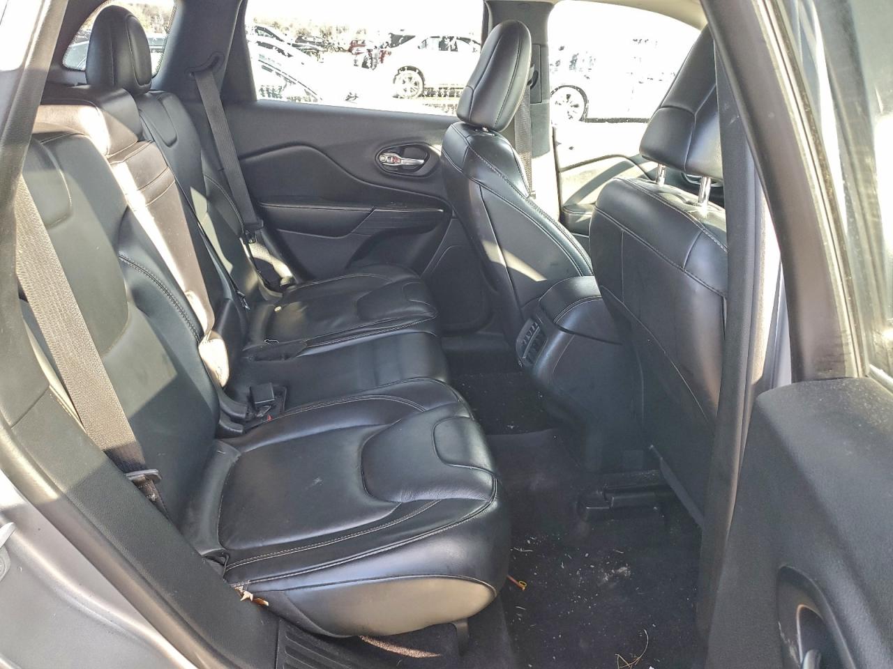 2016 Jeep Cherokee Limited VIN: 1C4PJMDB7GW193558 Lot: 93732975