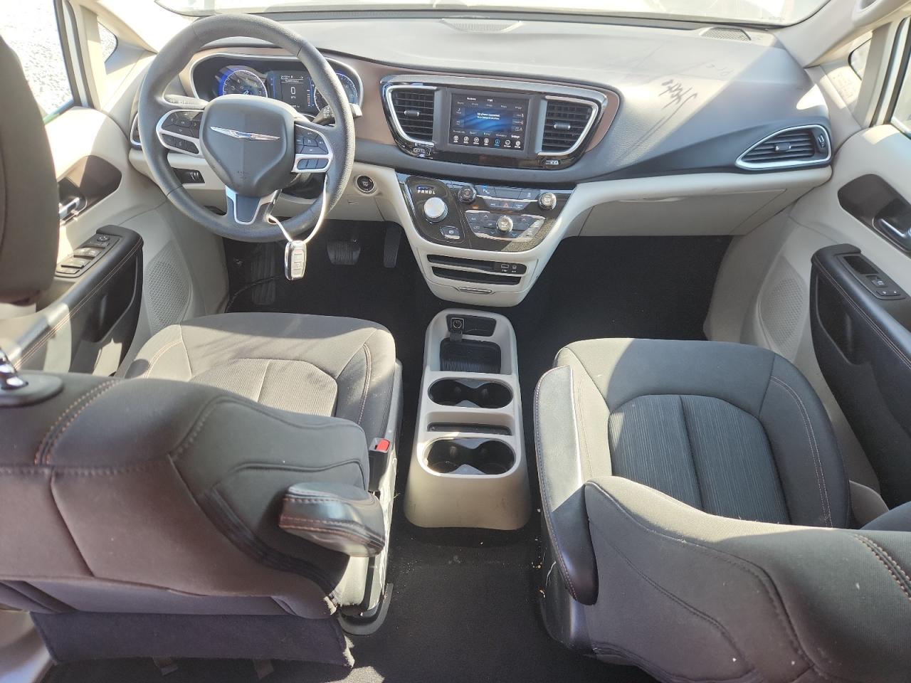 2019 Chrysler Pacifica L VIN: 2C4RC1AG5KR587515 Lot: 91995235