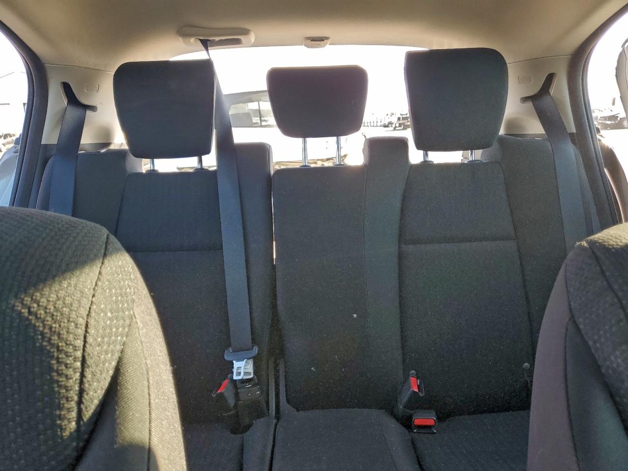 2017 Honda Hr-V Lx VIN: 3CZRU6H38HG707815 Lot: 94200225