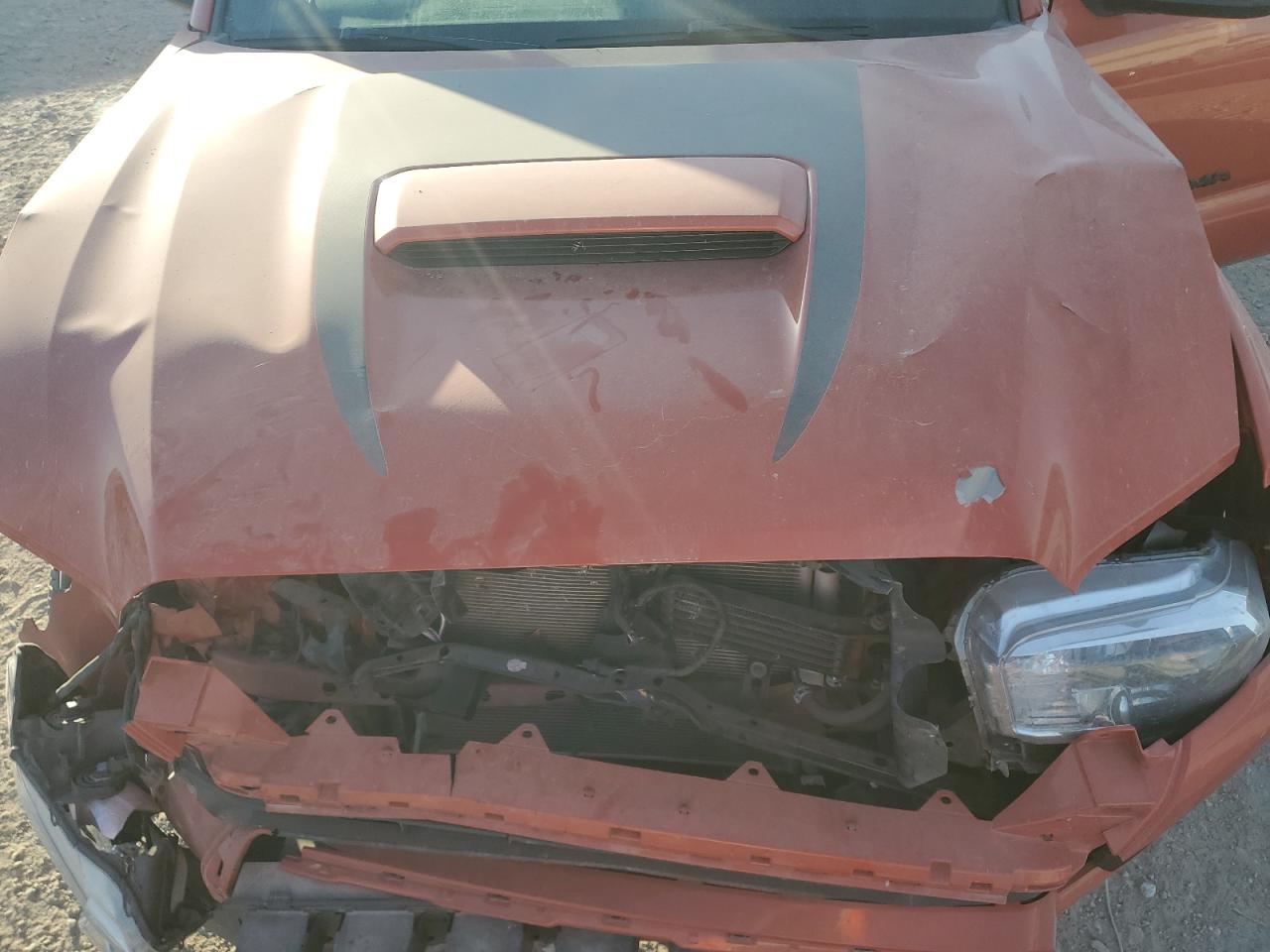 2016 Toyota Tacoma Double Cab VIN: 3TMCZ5AN0GM011081 Lot: 92173655