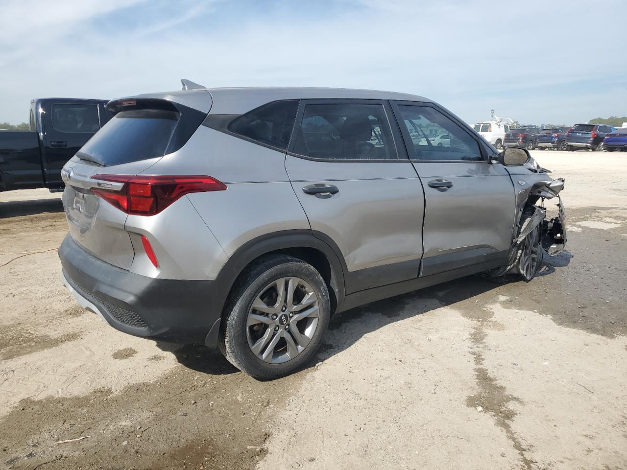 2021 Kia Seltos Lx VIN: KNDEPCAA1M7045245 Lot: 90368165